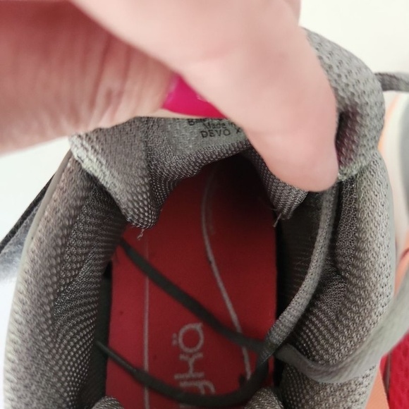 Ryka Sneakers Devotion XT Mid Training Womens Size 8W Gray Pink HighTop Mesh - Picture 11 of 16